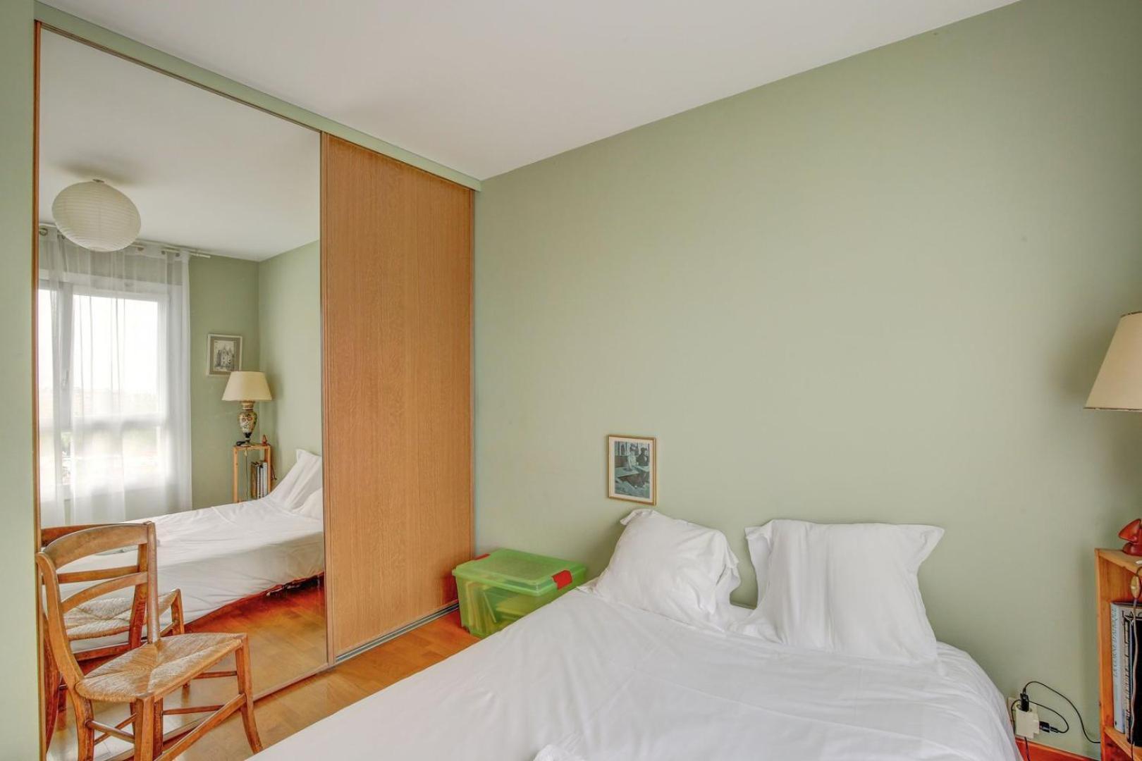 Aux Portes Des Lilas Bagnolet Buitenkant foto